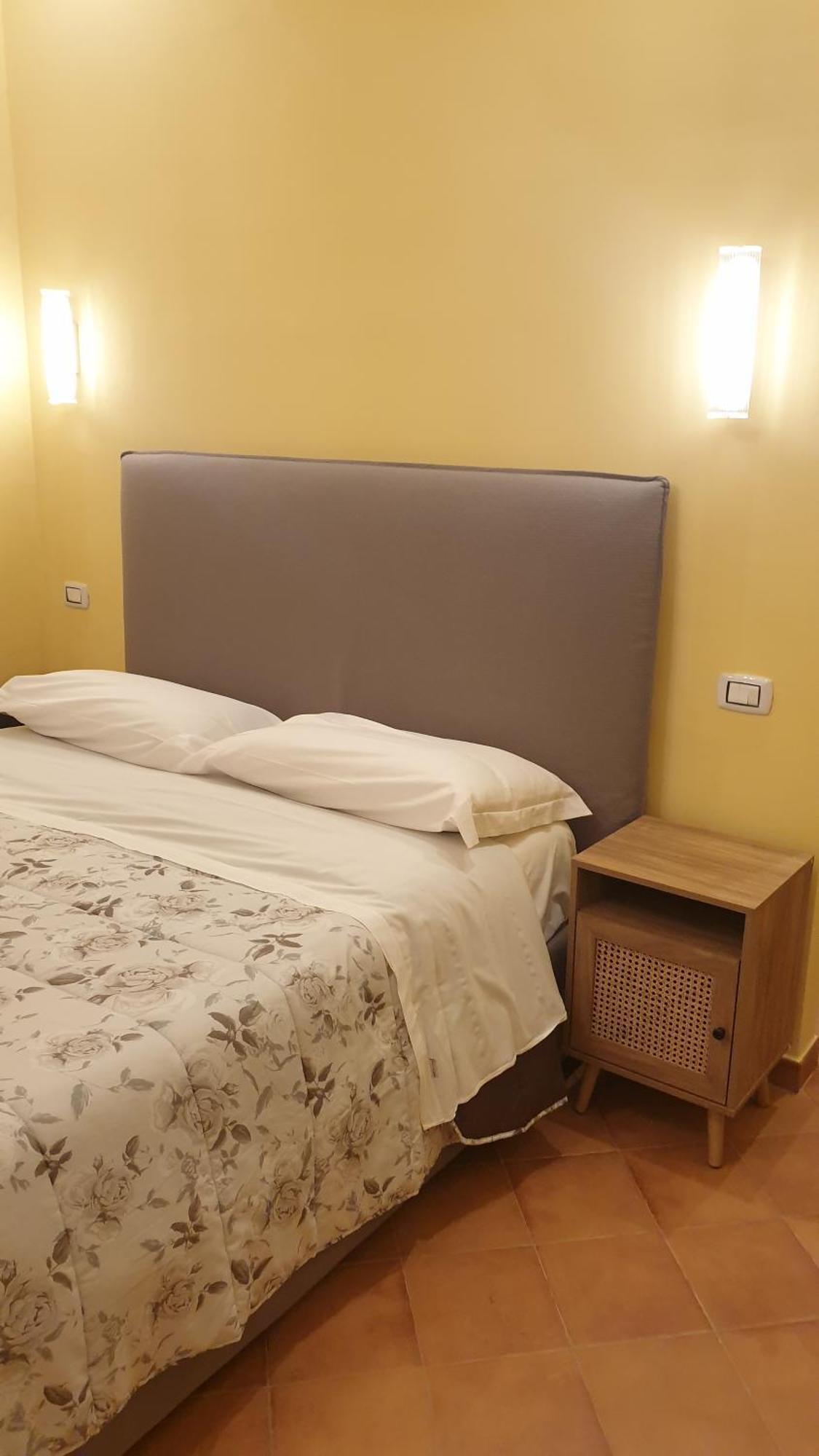 Bed and Breakfast Dimora Del Campo Charming House Salerno Pokoj fotografie